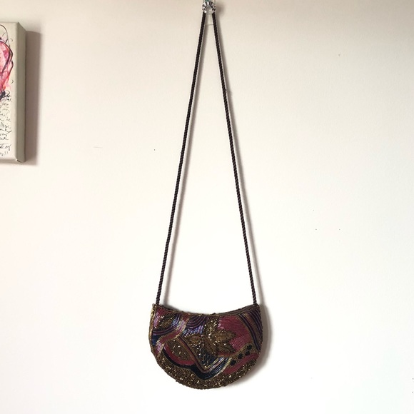 Gorgeous beaded crossbody purse - Picture 10 of 16